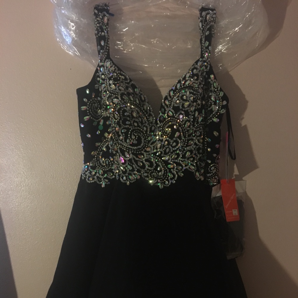 Super cute black rhinestoned short prom dress